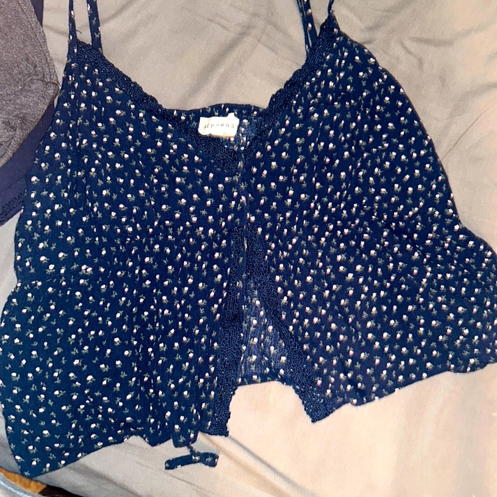 Women’s top !